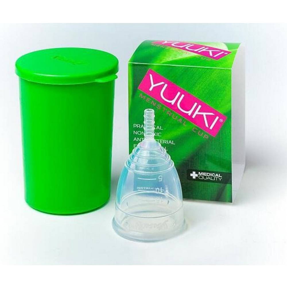 Yuuki Soft Menstruationstasse Large Transparent + Sterilisationsbecher